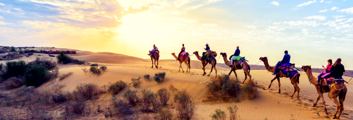 explore-camel-riding-in-morroco-desert